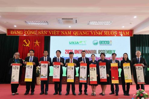 3-UNTA大合照2-scaled