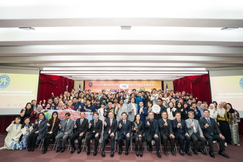 外交部「2025年連結新南向菁英培育專班」結業典禮大合照